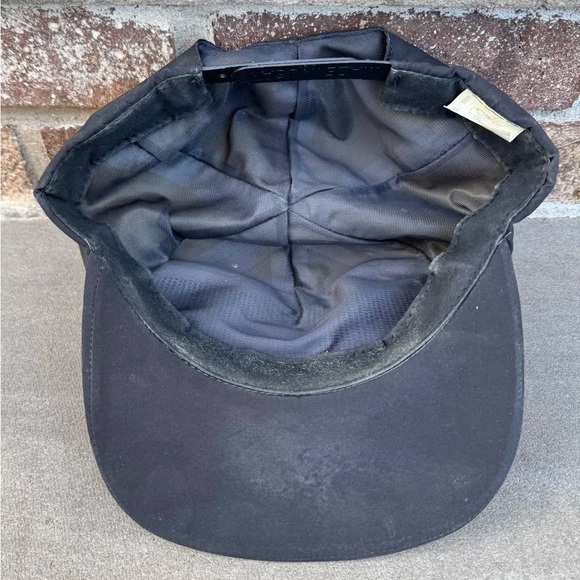 Vintage Mad Hatters Gore-Tex Black / White Hat - Picture 3 of 3